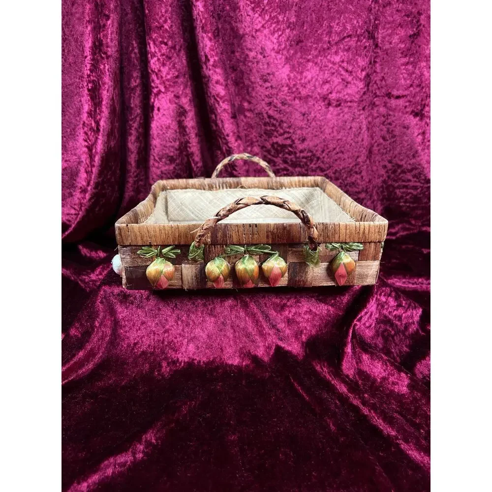 Vintage Raffia Serving Casserole Basket - Handwoven Fruit Basket Centerpiece